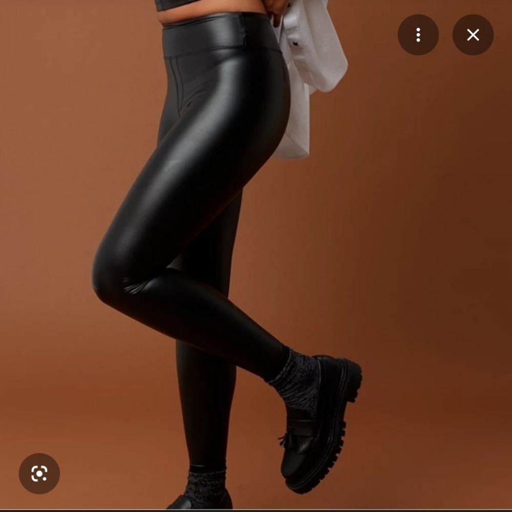NEW Offline By Aerie Real Luxe High Rise Leggings Size SP